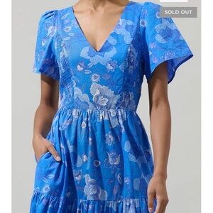Sugarlips Truth Be Told Floral Tiered Maxi Dress - Blue Floral Sz Medium NWT